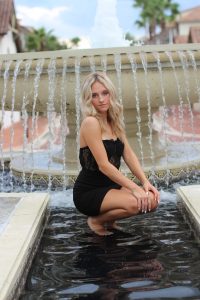 Actress Jillyn